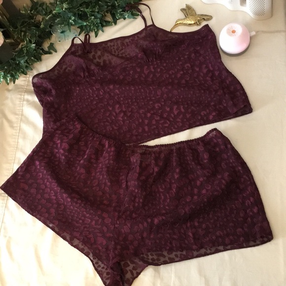 Gilligan & O'Malley Other - Gilligan & O’Malley Sheer Two Piece Nighty Set